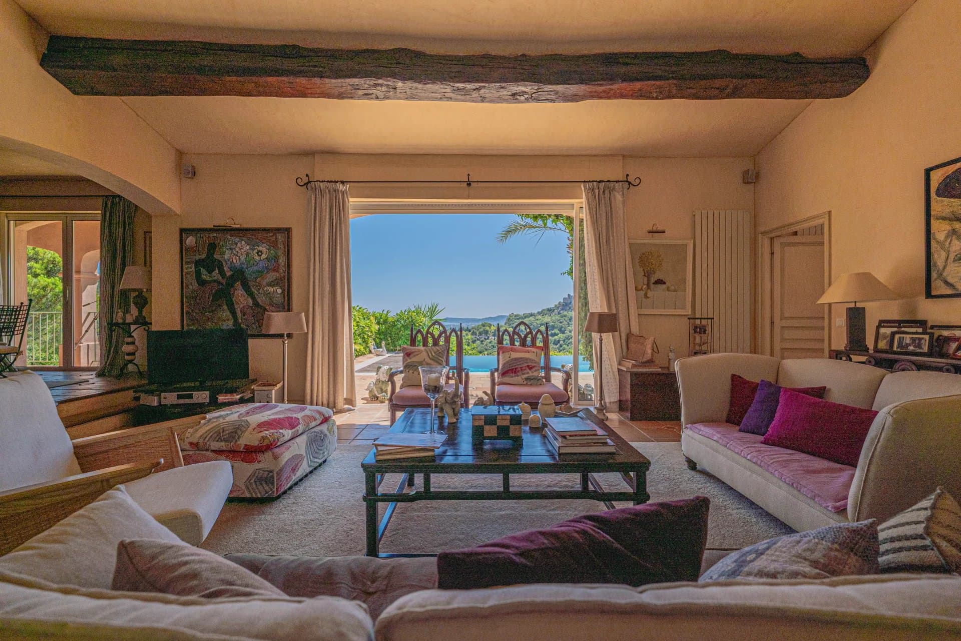 Grimaud – Villa coup de cœur entre terre et mer — photo 8
